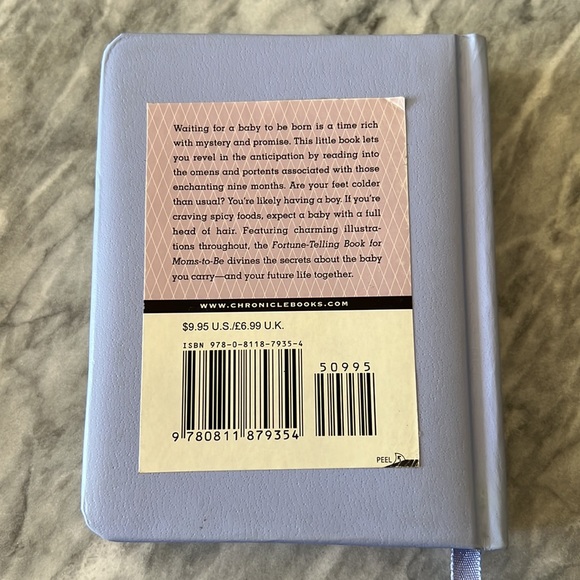 Pocket Sized Book - Fortune-Telling Book For Moms-To-Be Novelty Gift Book - Picture 2 of 3
